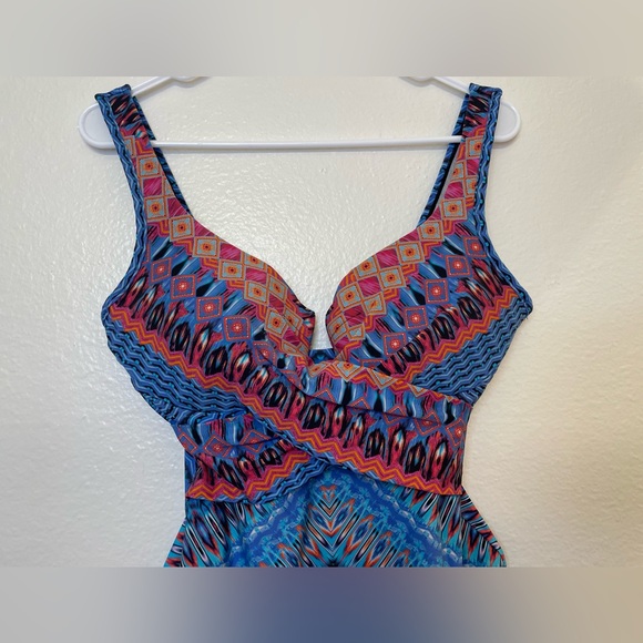 Miraclesuit Escape Casablanca Criss Cross One Piece Swimsuit Size 12 - Picture 5 of 11